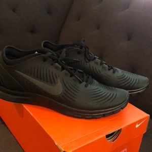 Women’s Nike Size 11 Sneakers